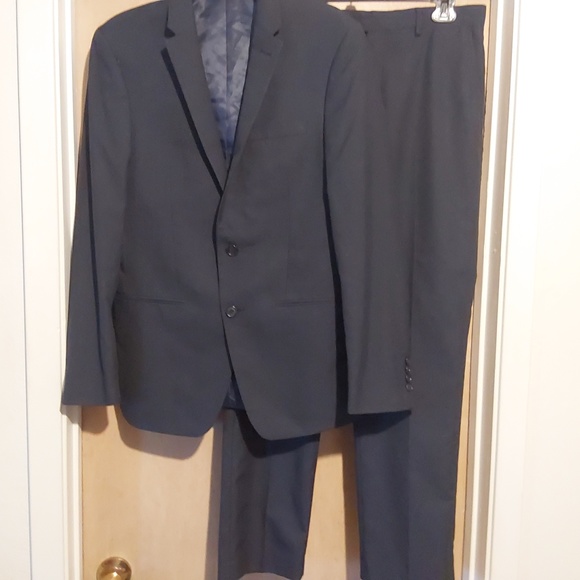 ANDREWFEZZA MEN'S SUITSIZE 38REG